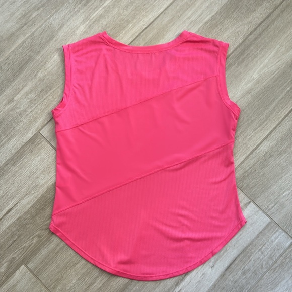 Tail Pink Coral Lightweight Tank Top Size Small - Picture 10 of 11